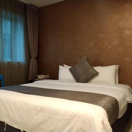 보스톤 플러스 호텔 자이 외부 사진